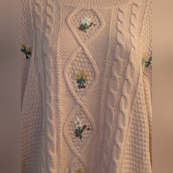 So Me Pink Cable Knit Sweater with Floral Embroidery Size Medium - Picture 5 of 7